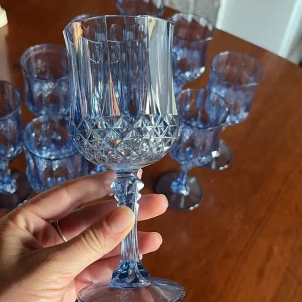 Set of 11 Blue Acrylic Diamond Pattern Wine Goblets